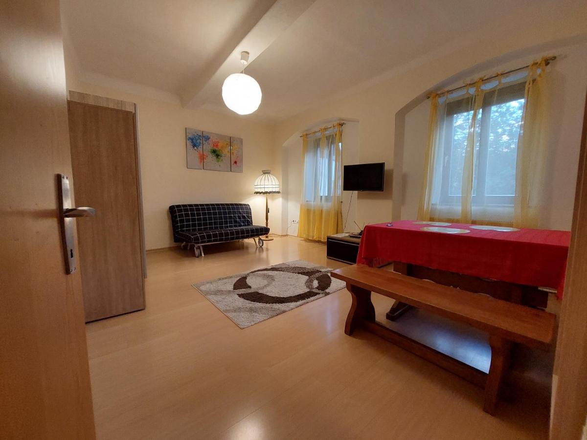 Apartment Eckhaus *